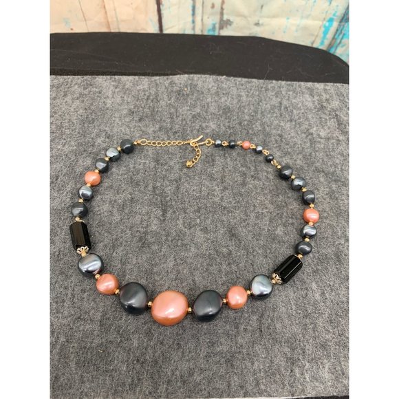 Japan Chunky Beads Necklace 18" Length Pink/Peach, Gray/Blue, Gold Tone Gold - Picture 4 of 5